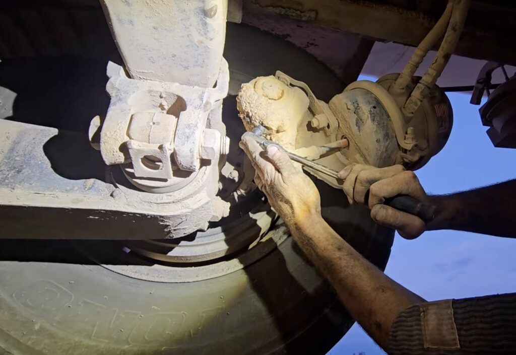 semi truck repair minneapolis mn services 01