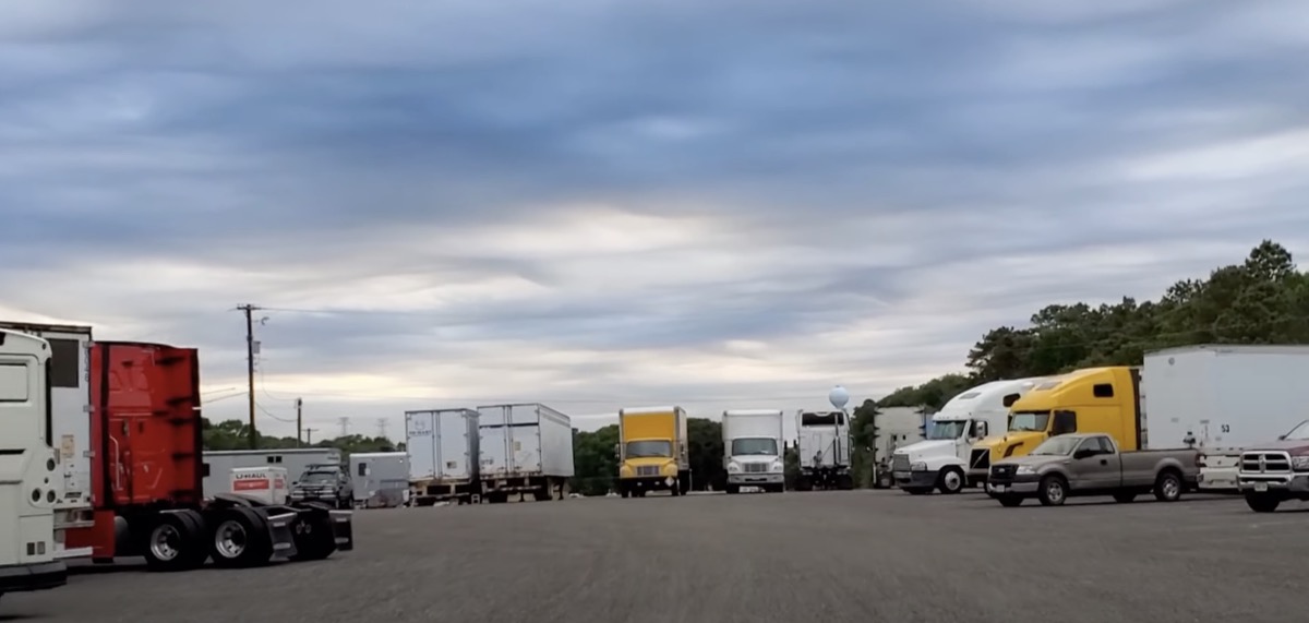 Twin Cities Truck Repair service detail